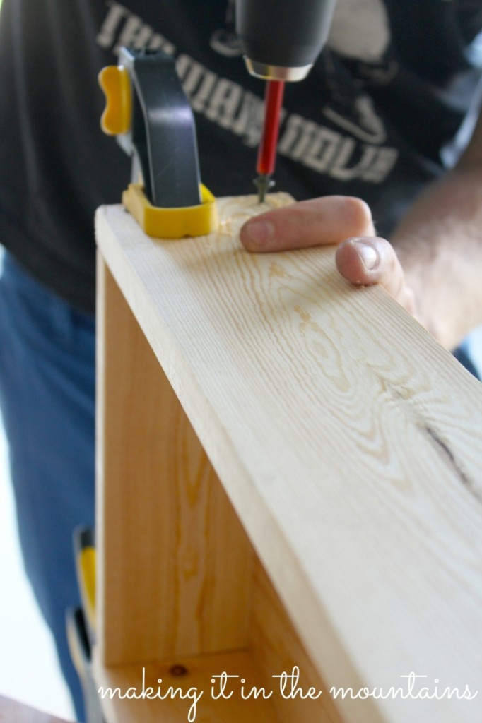 DIY Ladder Shelf @ making it in the mountains